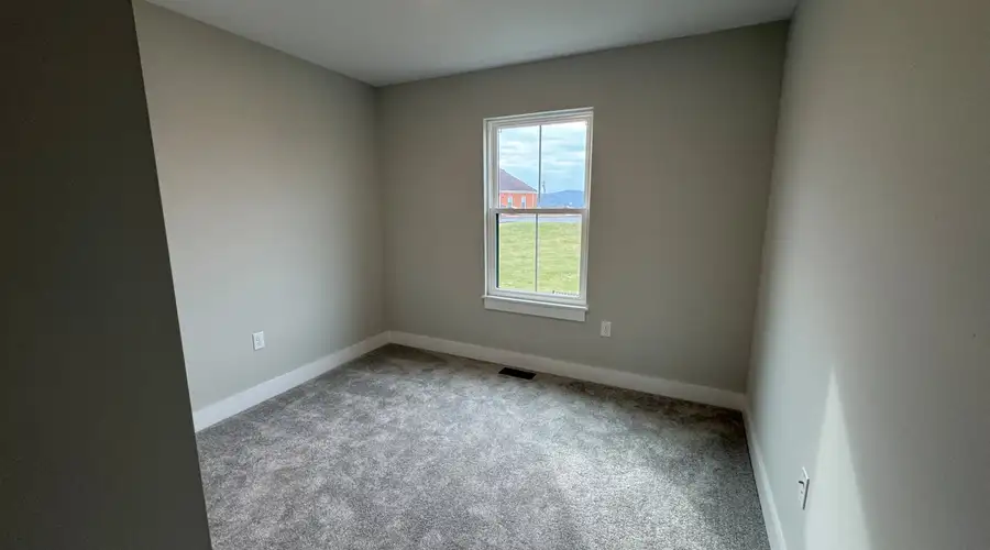 Luxury 3-Story Townhouse in Bridgewater, VA