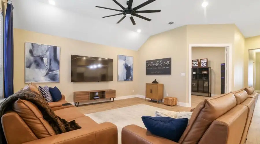Mesquite Modern