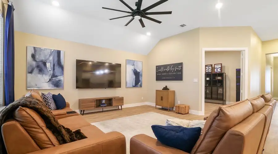 Mesquite Modern