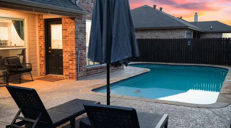 Spacious 5-BD/2.5-BA ft a Pool Oasis and BBQ Grill