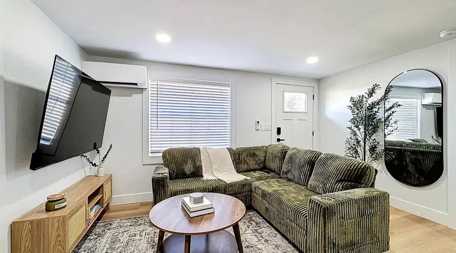 Sunny Nokomis Getaway•Private Pool•Backyard Oasis