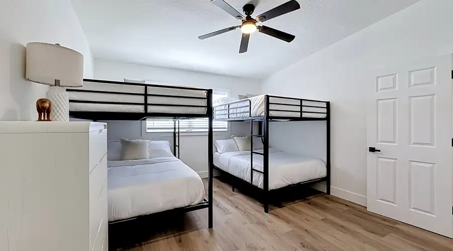 Sunny Englewood Beach Getaway• Minutes From Beach