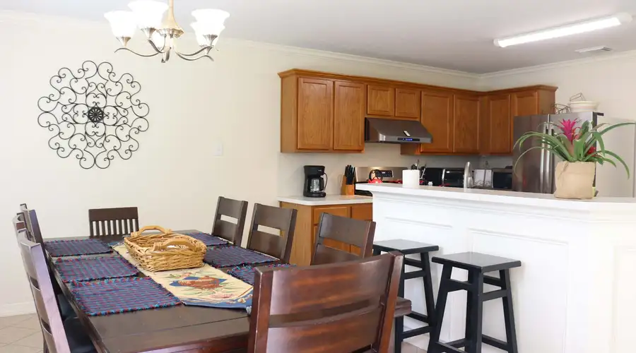 3-BD Charming Getaway, Only 10 mins to DT!