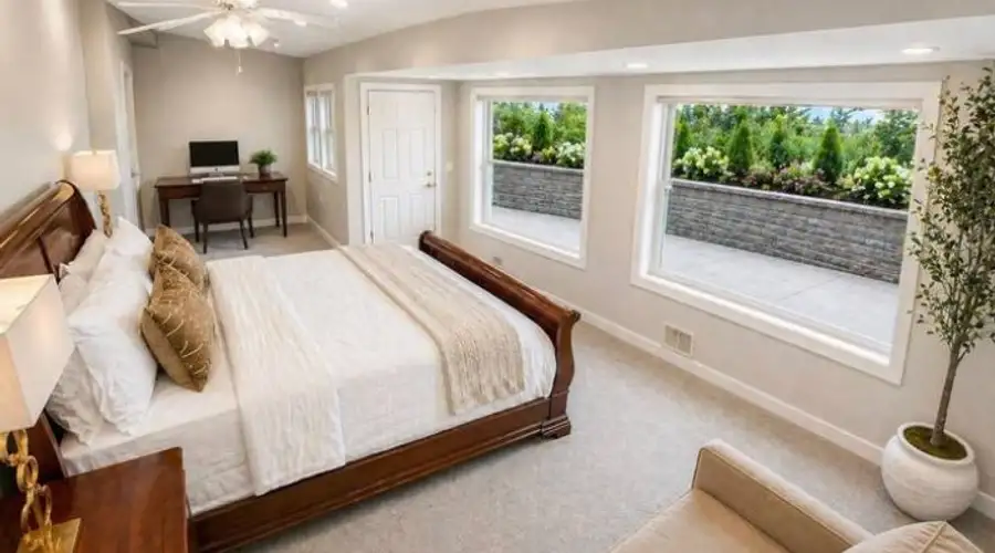Luxe Seward Pk Estate w/ Views | Pool+Hot Tub