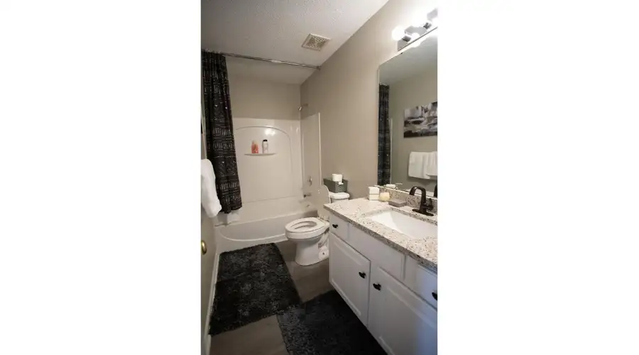 Lux 3 bed 2 bath SFH 10 minutes to Uptown Charlotte