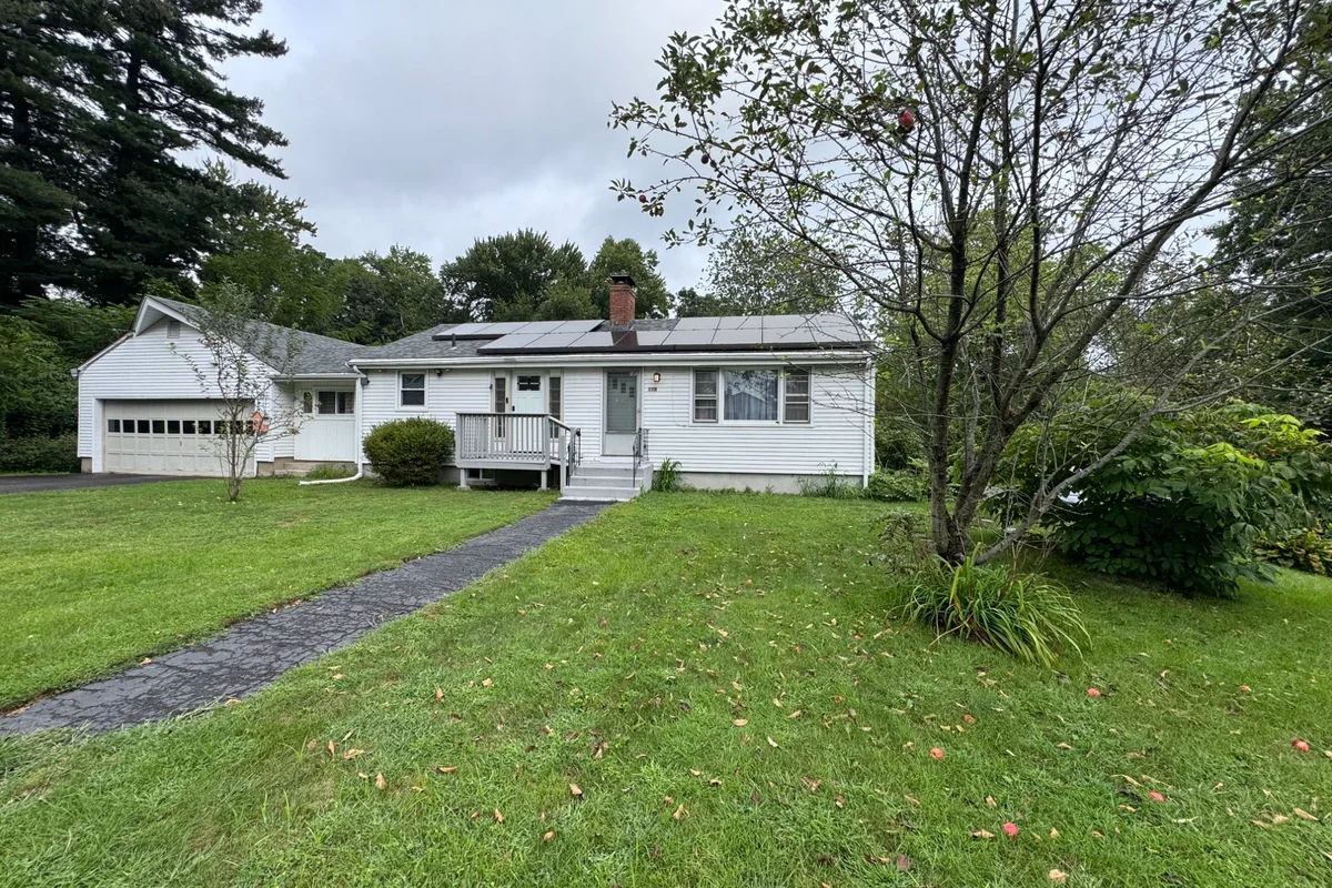 170 Giddings Ave