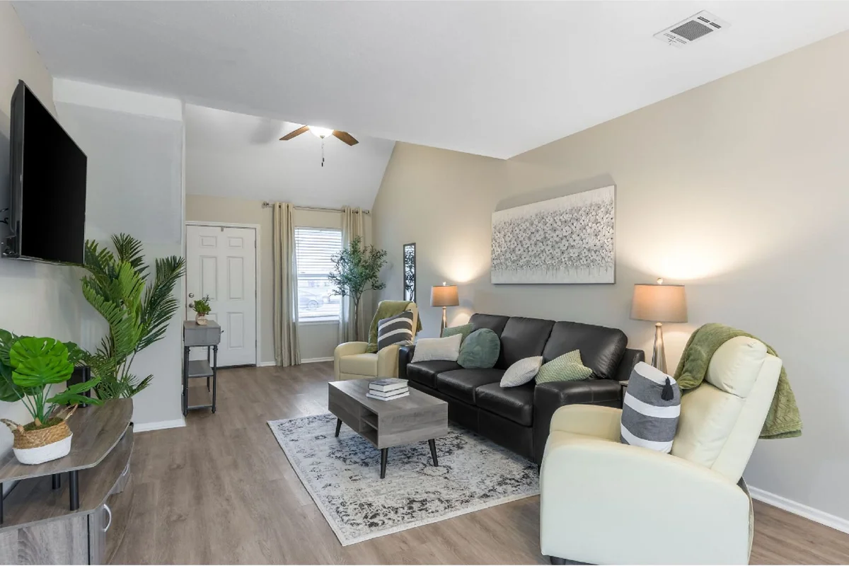 Fully Equipped 3BR with Private Garage