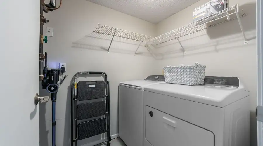 Fully Equipped 3BR with Private Garage