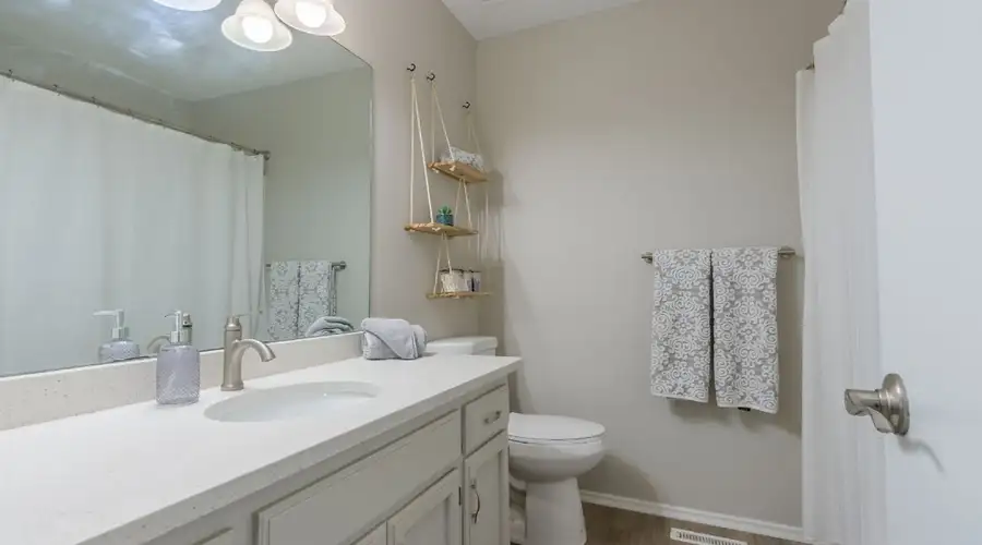 Fully Equipped 3BR with Private Garage