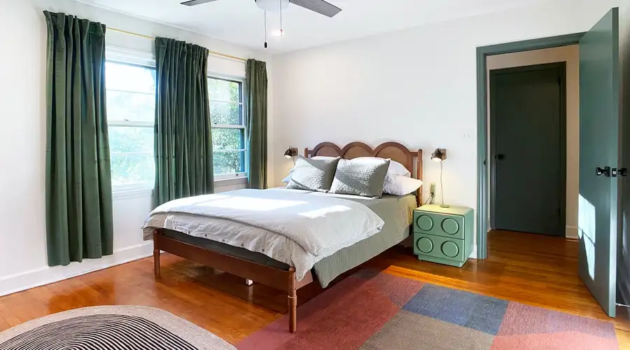 Asheville Woodland Retreat- Oakley