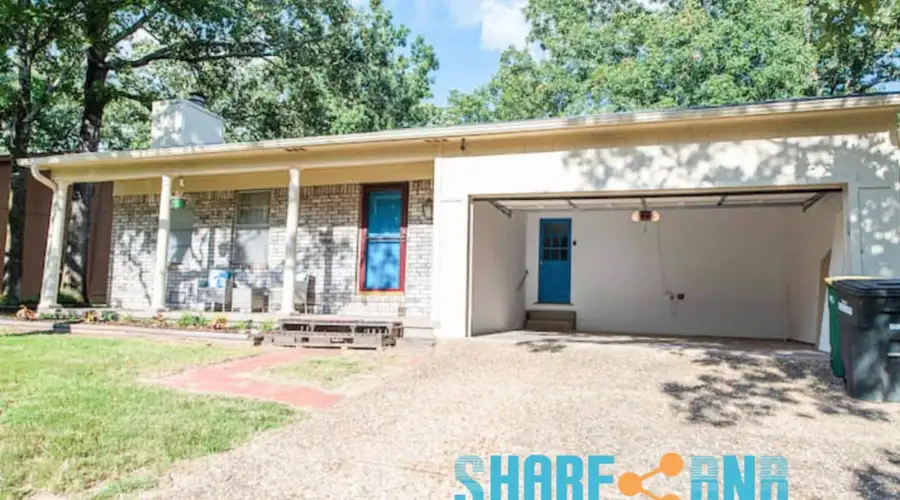 Peach Tree | 3BR Home Near LRAFB, Sherwood