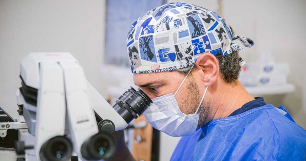 Cirugía refractiva en el Instituto de Oftalmología Dr. David Bitrán