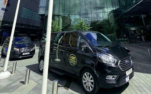 6-Seater Taxi Near You