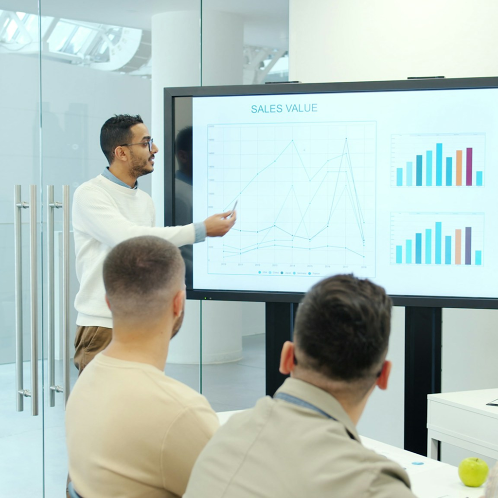 People Operations Leaders Improving Accuracy