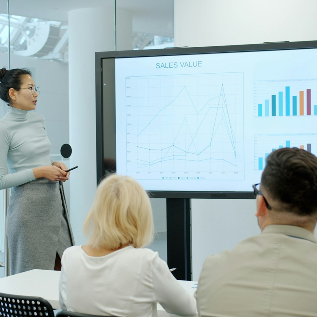 Finance Teams Monitoring Workforce Size and Cost