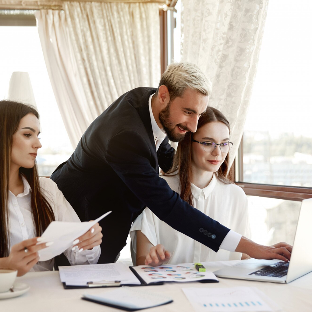 Finance Executives & Budget Owners