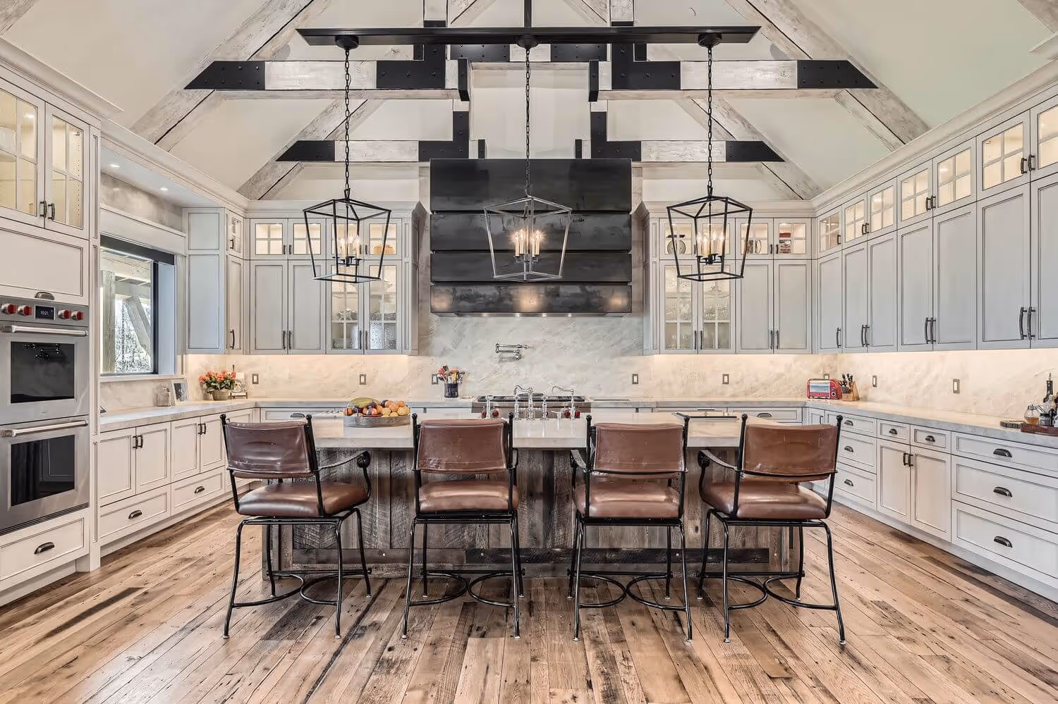 Kitchen with features by Flight Fabrication