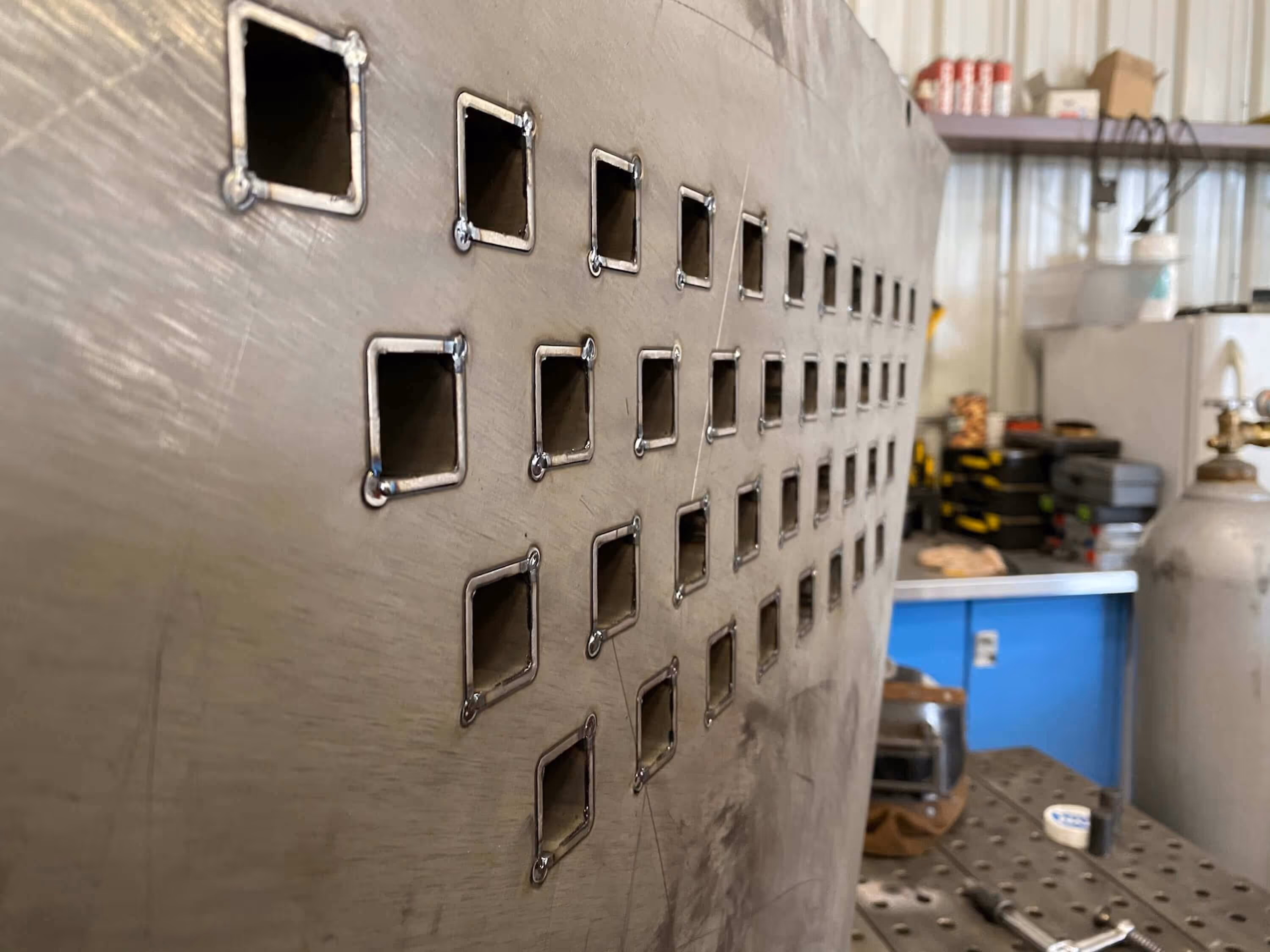Fabrication of a piece of furniture by Flight Fabrication