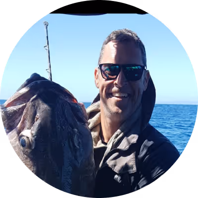 [headshot] image of customer with their pet (for a pet store)