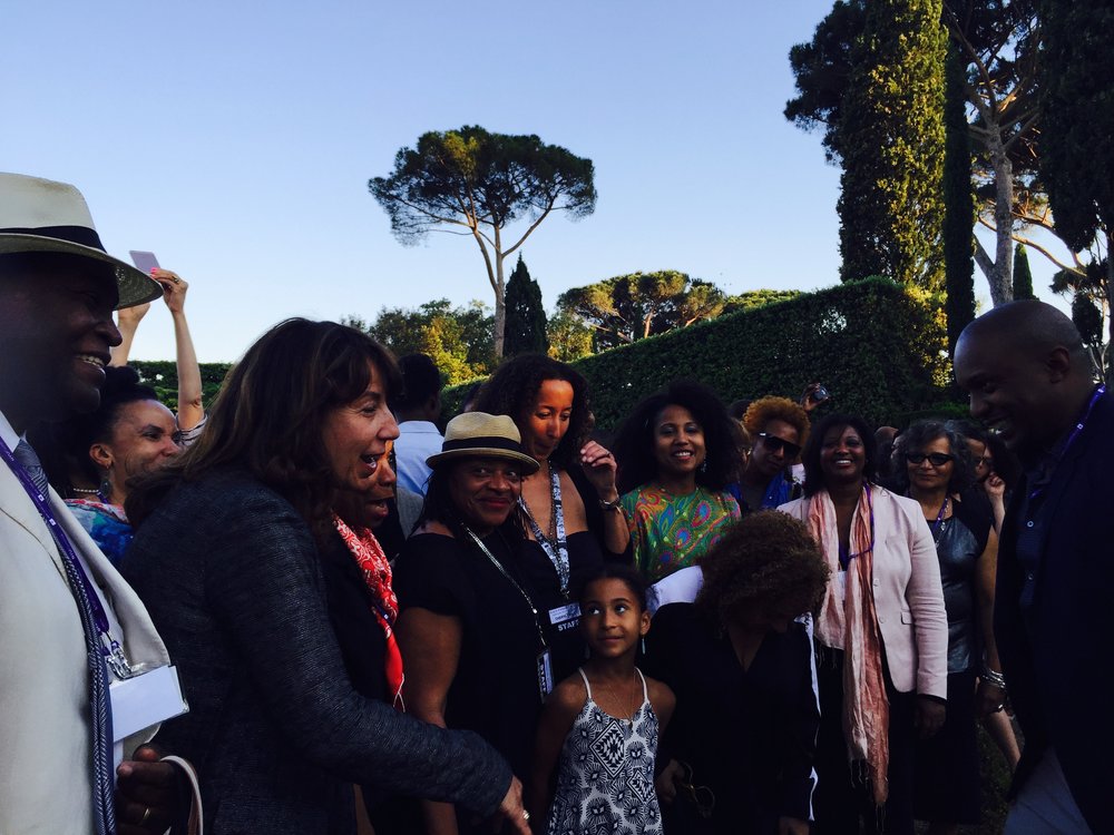 Deborah Willis with colleagues, friends, and family in Florence at New York University’s LaPietra Dialogues during the welcoming reception for BLACK PORTRAITURE[S] II: Imaging the Black Body and Re-Staging Histories (2015). Photo by Michelle Perkins