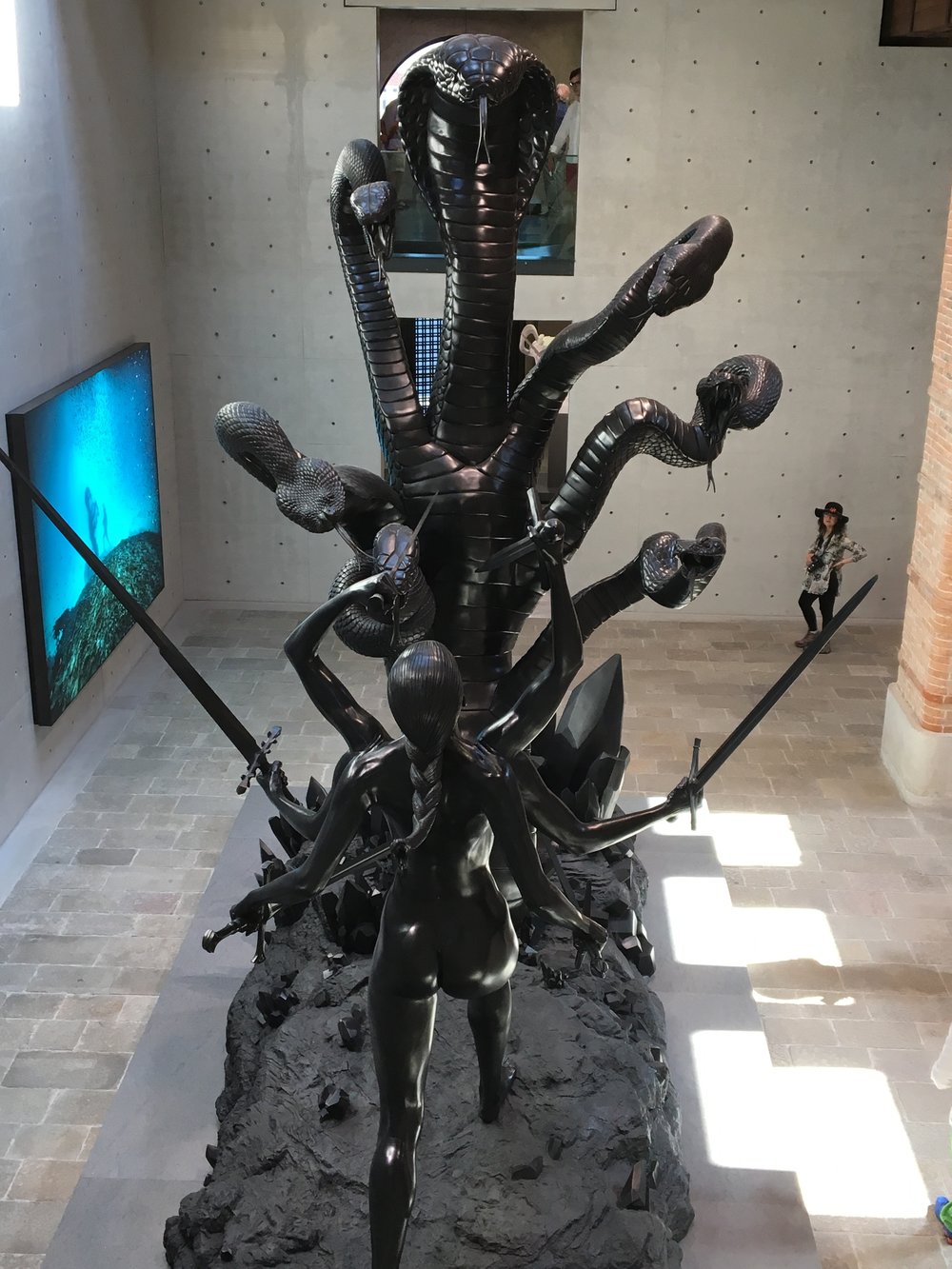 IDSVA Student Kim Reiff observing one of Damien Hirst's work s Photo Credit: Emel Thomson