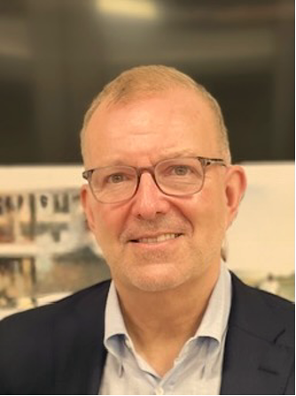 Michael Hogan
