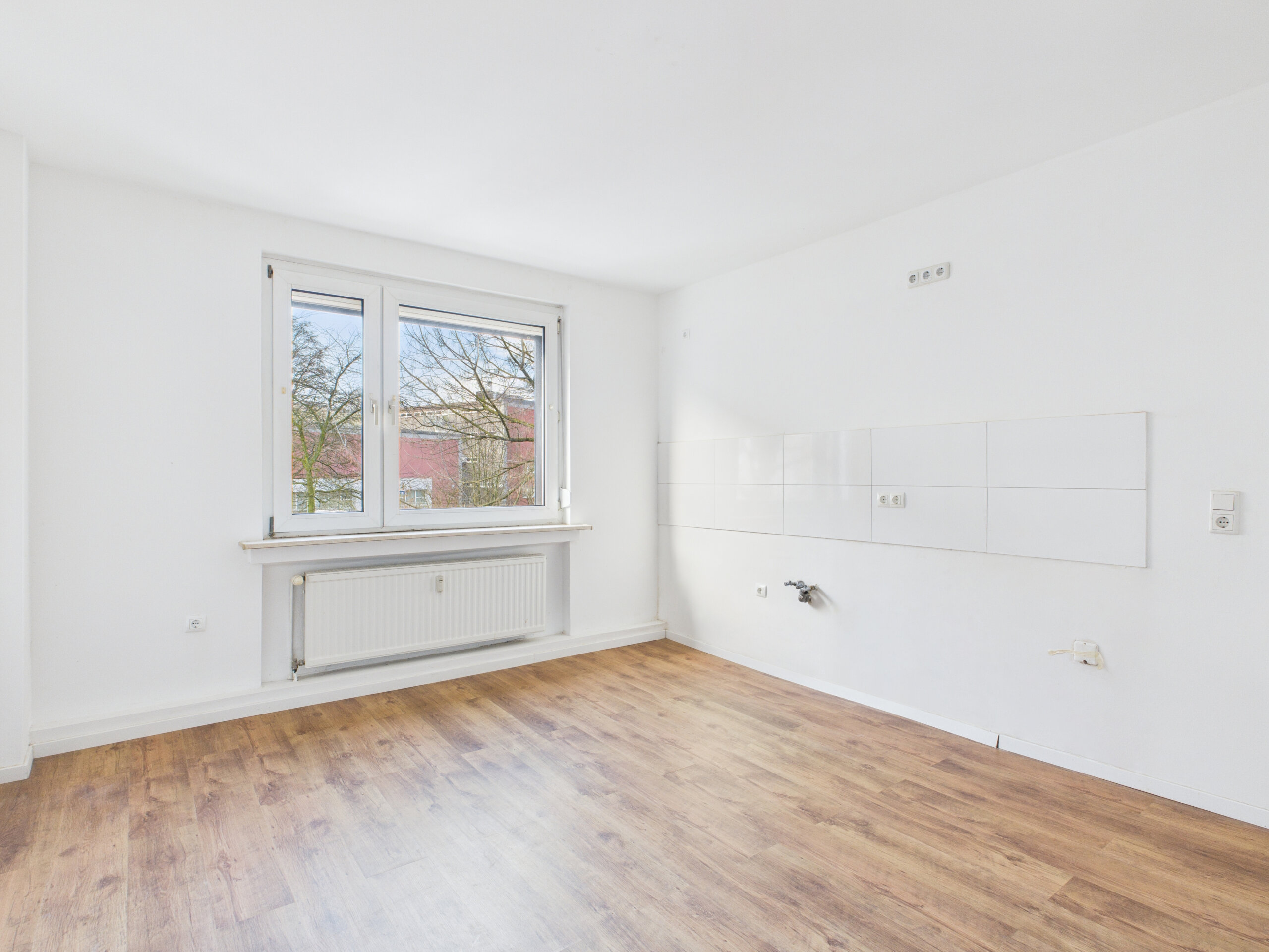 Zentrale Lage trifft modernes Wohnen: 2 Zimmer Wohnung mit Balkon in Essen Holsterhausen