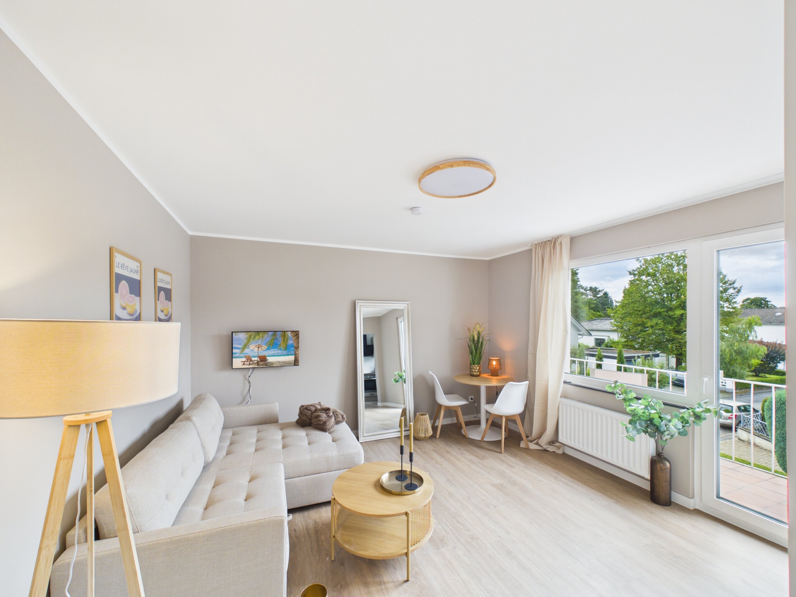 Erstbezug nach Teilsanierung - voll ausgestattetes Apartment in Leverkusen Schlebusch