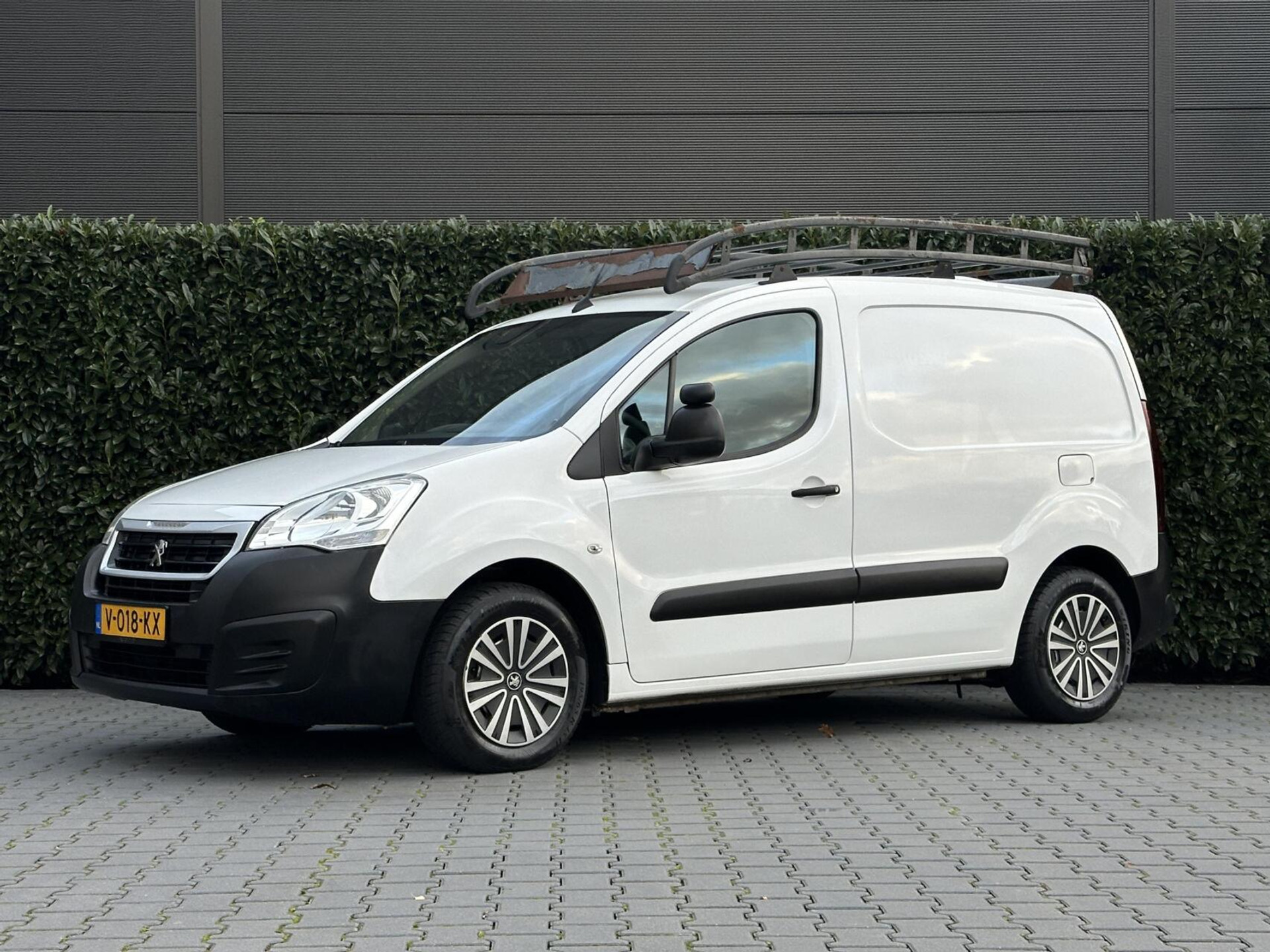 Peugeot Partner bestel 120 1.6 BlueHDi 100 L1 Premium S&S
