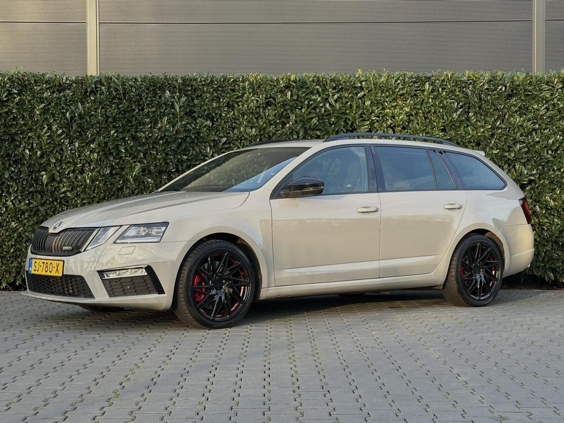 Skoda Octavia Combi 2.0 TSI RS 230 Business