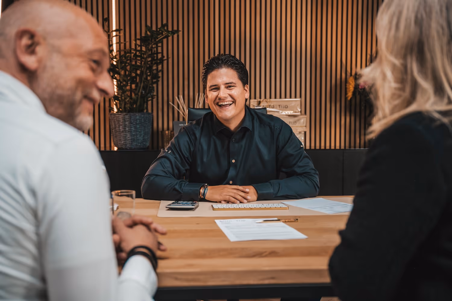 Sale & Leaseback deal bij Autotijd in Apeldoorn.