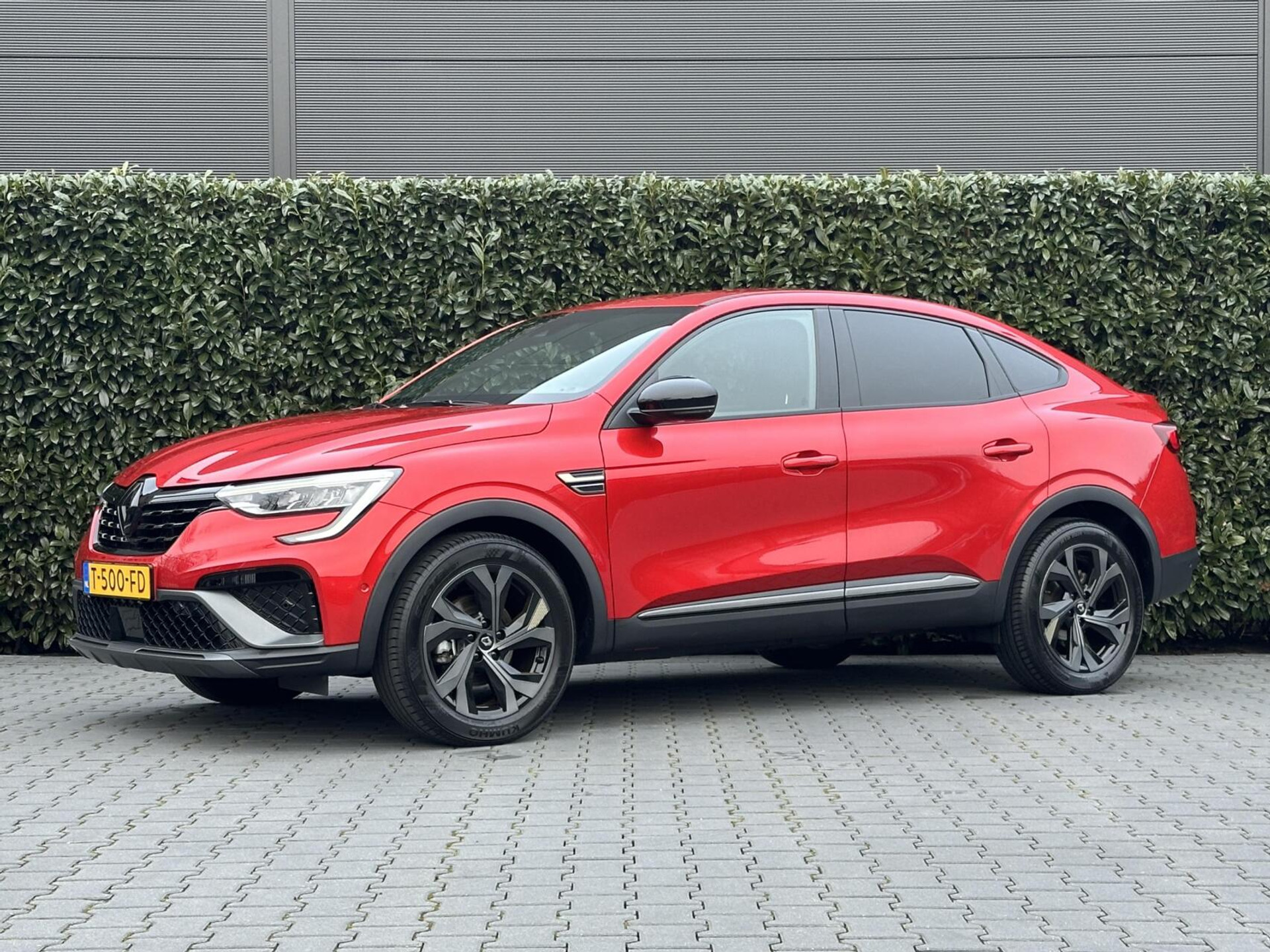 Renault Arkana 1.6 E-Tech hybrid 145 E-Tech engineered