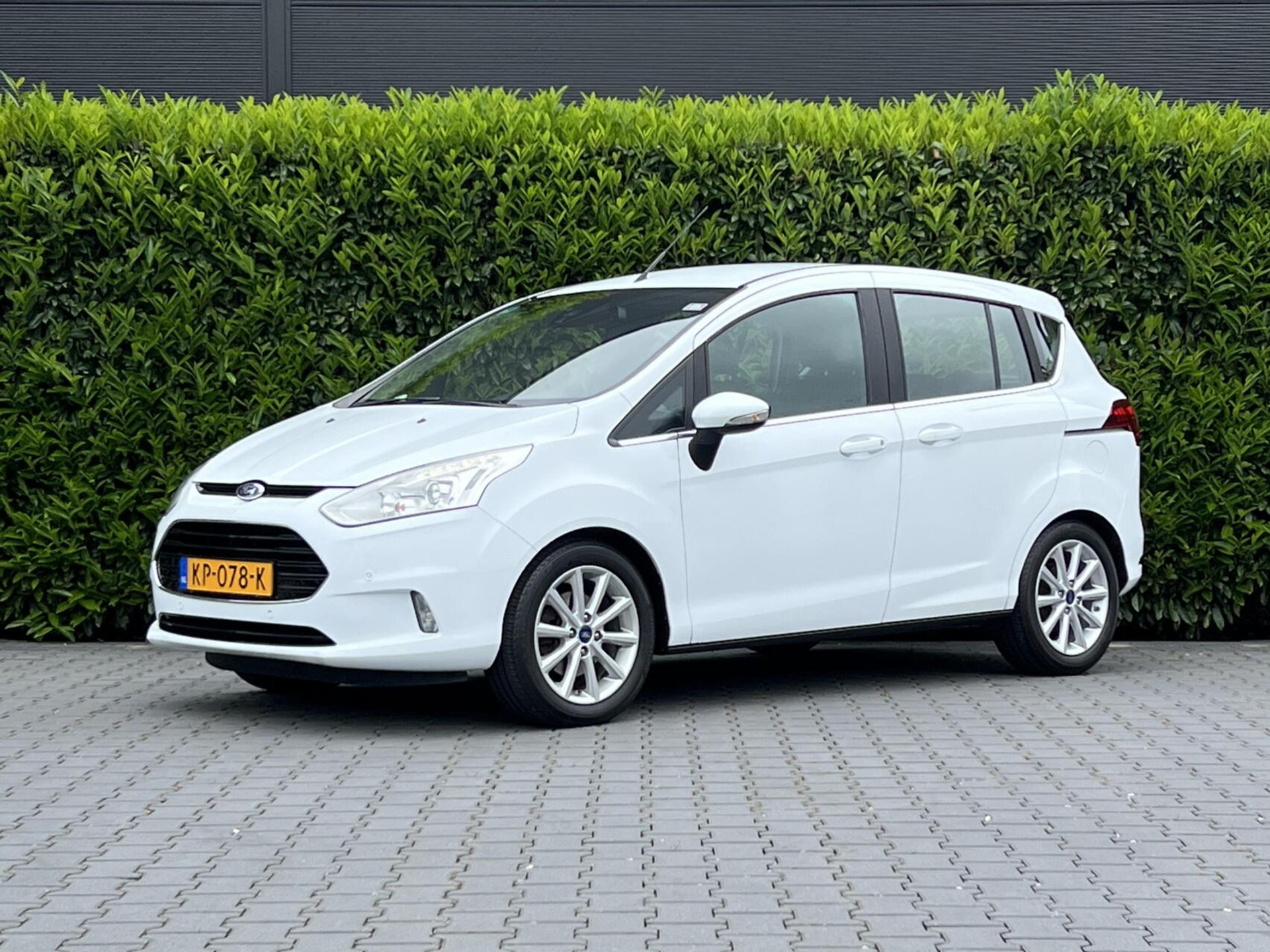 Ford B-Max 1.0 EcoBoost Titanium