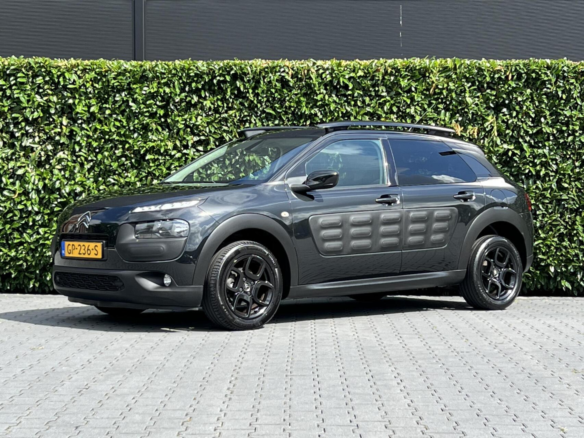 Citroen C4 Cactus 1.6 e-HDi Shine