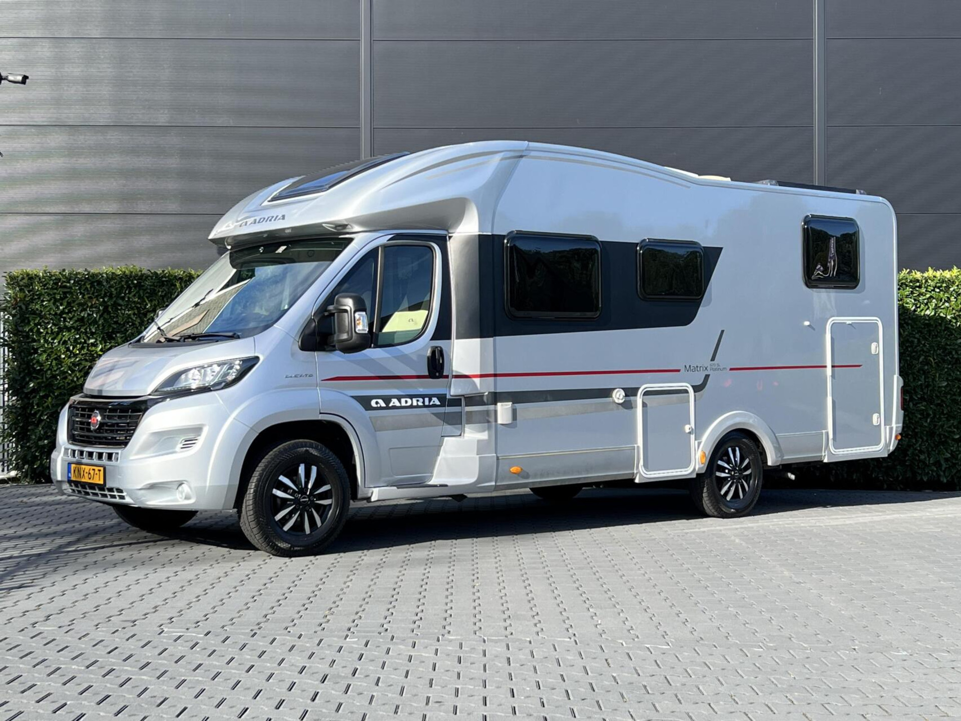 Adria MATRIX M 670SL