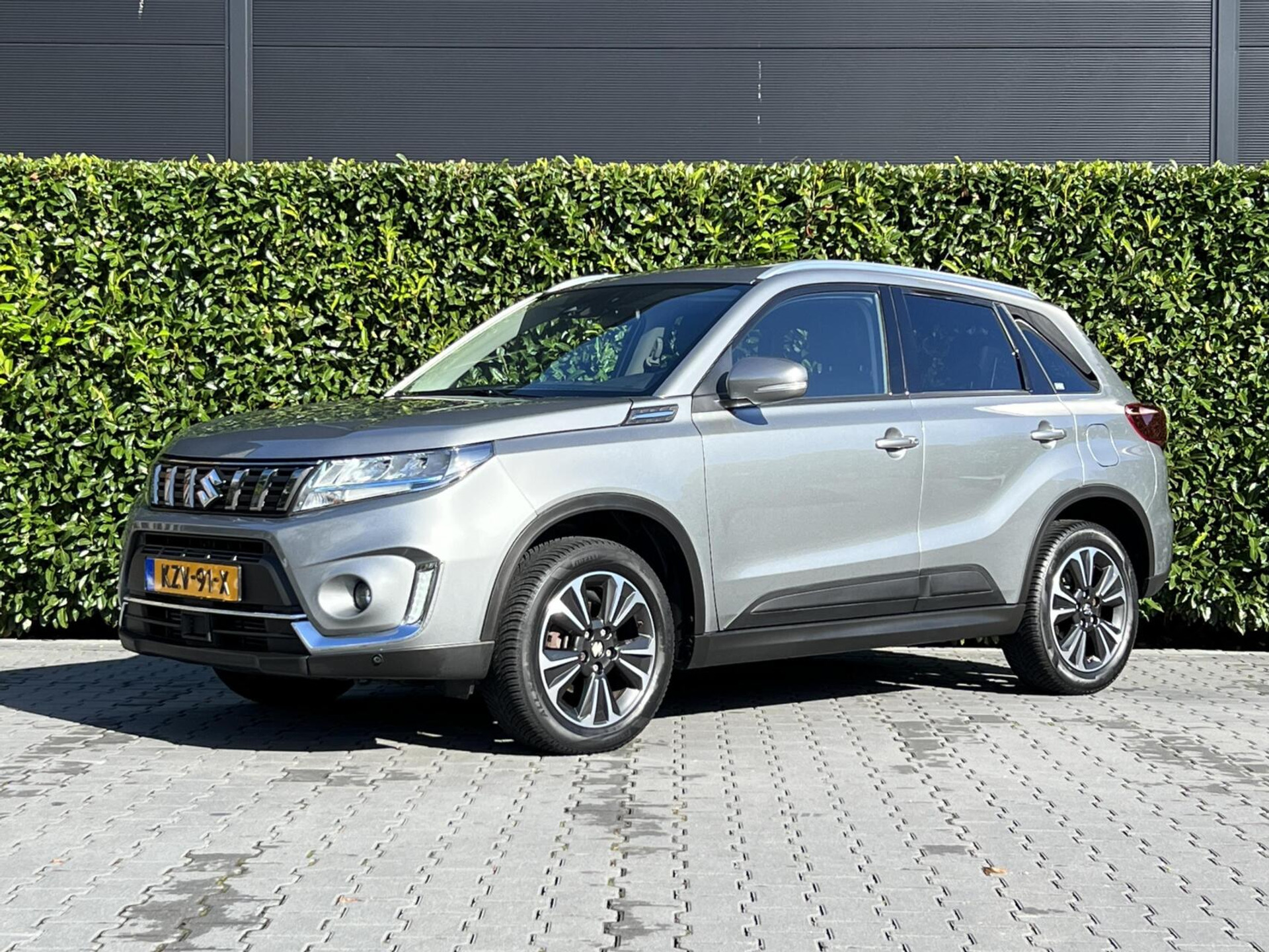 Suzuki Vitara 1.4 Boosterjet Style Smart Hybrid