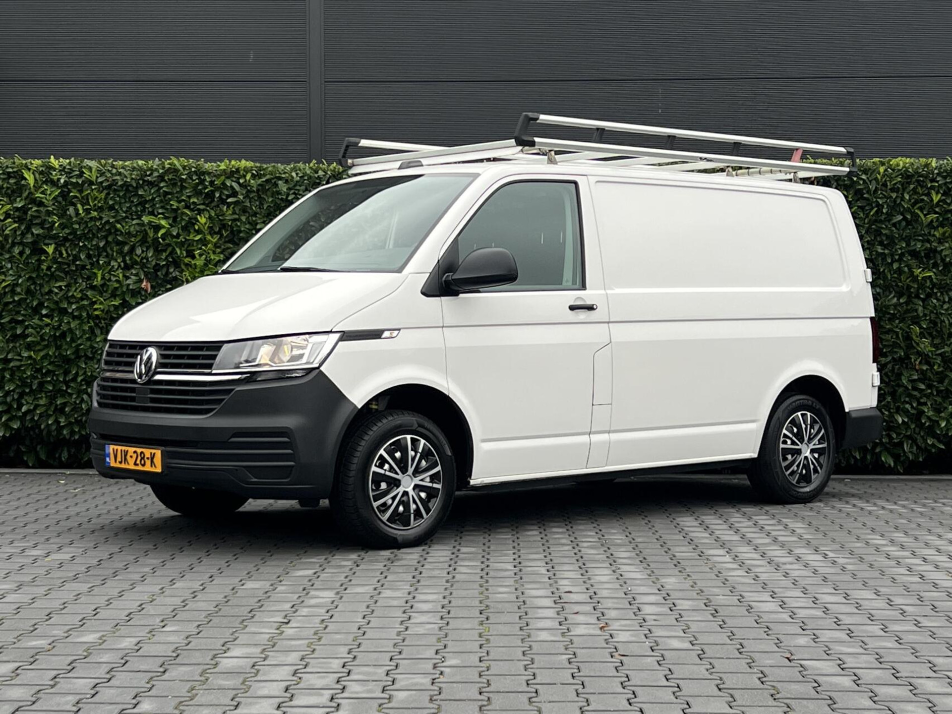 Volkswagen Transporter 2.0 TDI L1H1 26 Economy Business