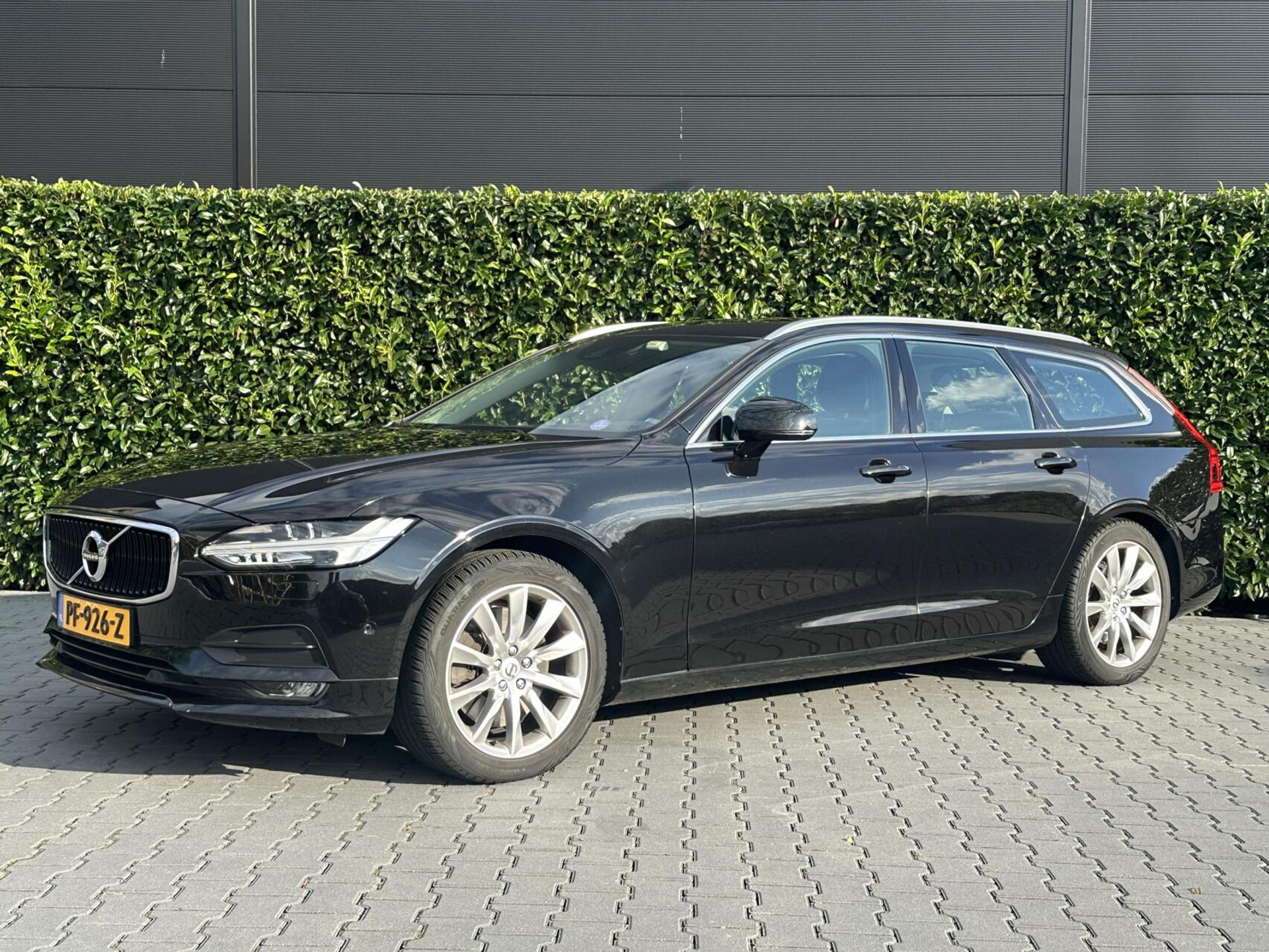 Volvo V90 2.0 T5 Momentum