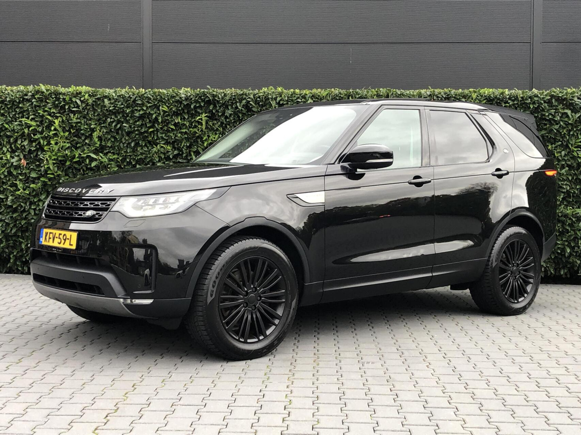 Land Rover Discovery  2.0 Sd4 SE