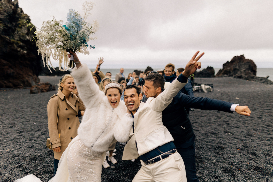 Newlywed couple in Iceland