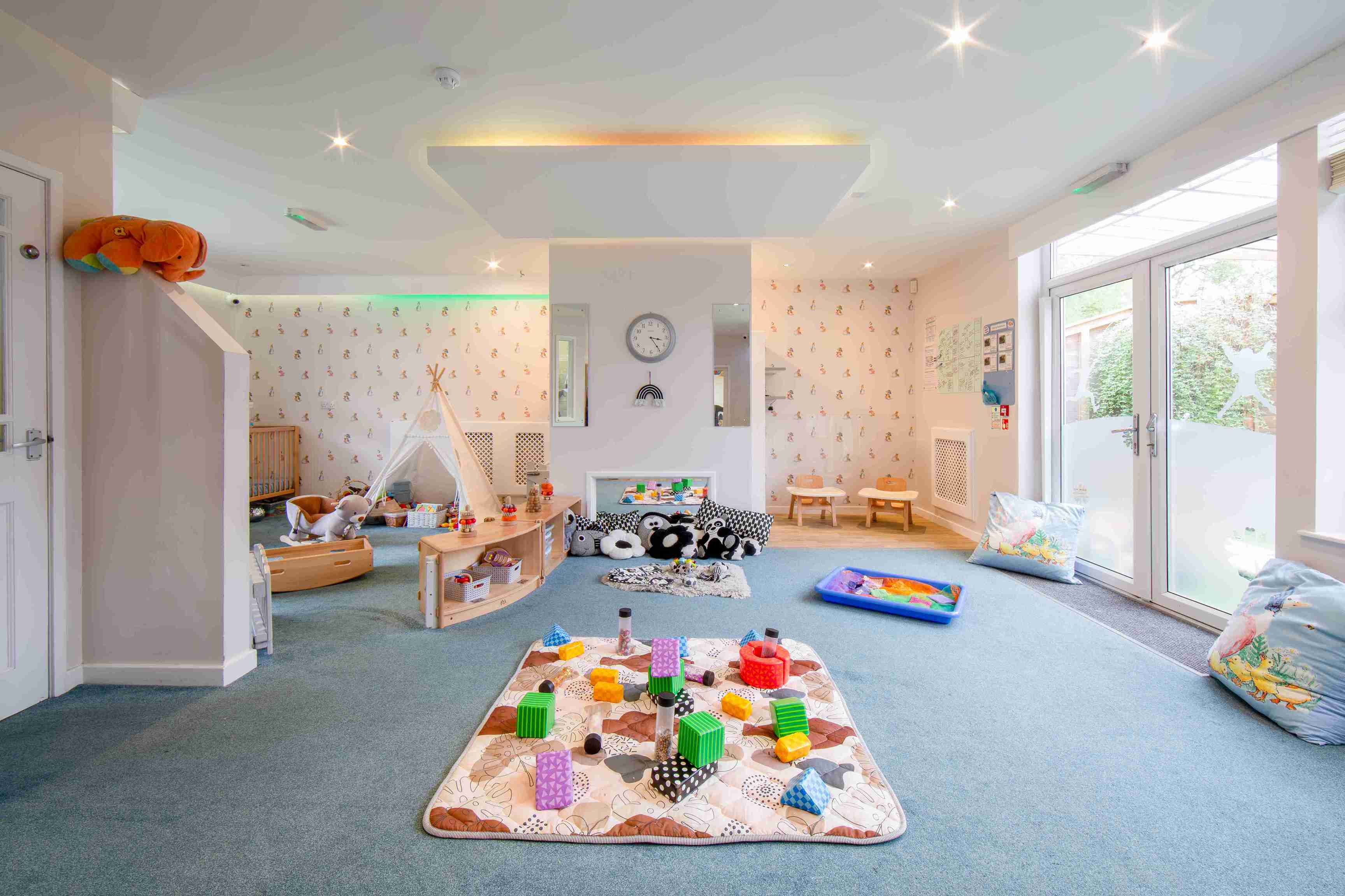 Early years nursery, nursery classroom, nursery for my 9 month old,  baby room nursery, toddler room, government funded childcare for 9 month old,