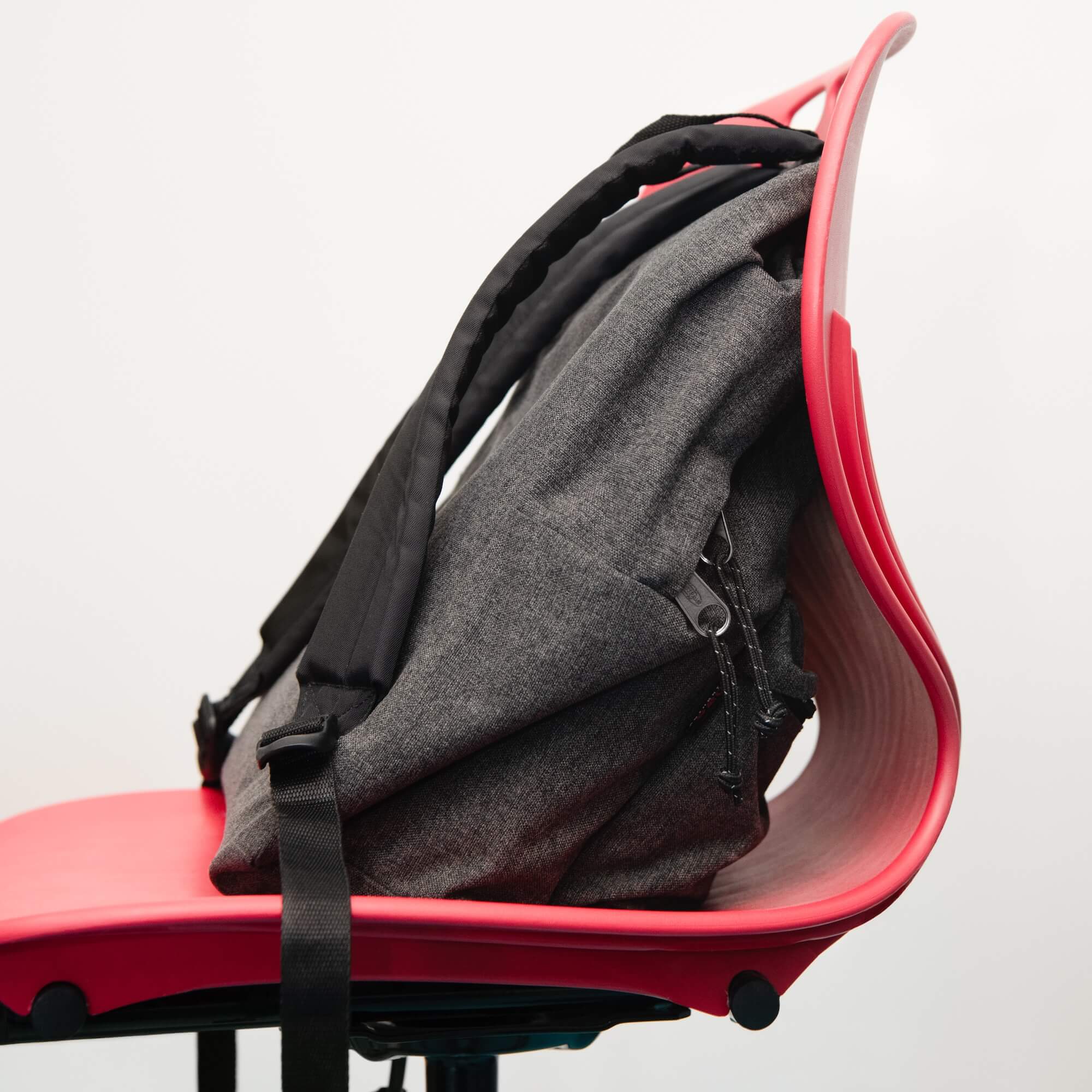 Interdire les réseaux sociaux avant 15 ans : les ados vont-ils pouvoir récupérer du temps de cerveau disponible ?