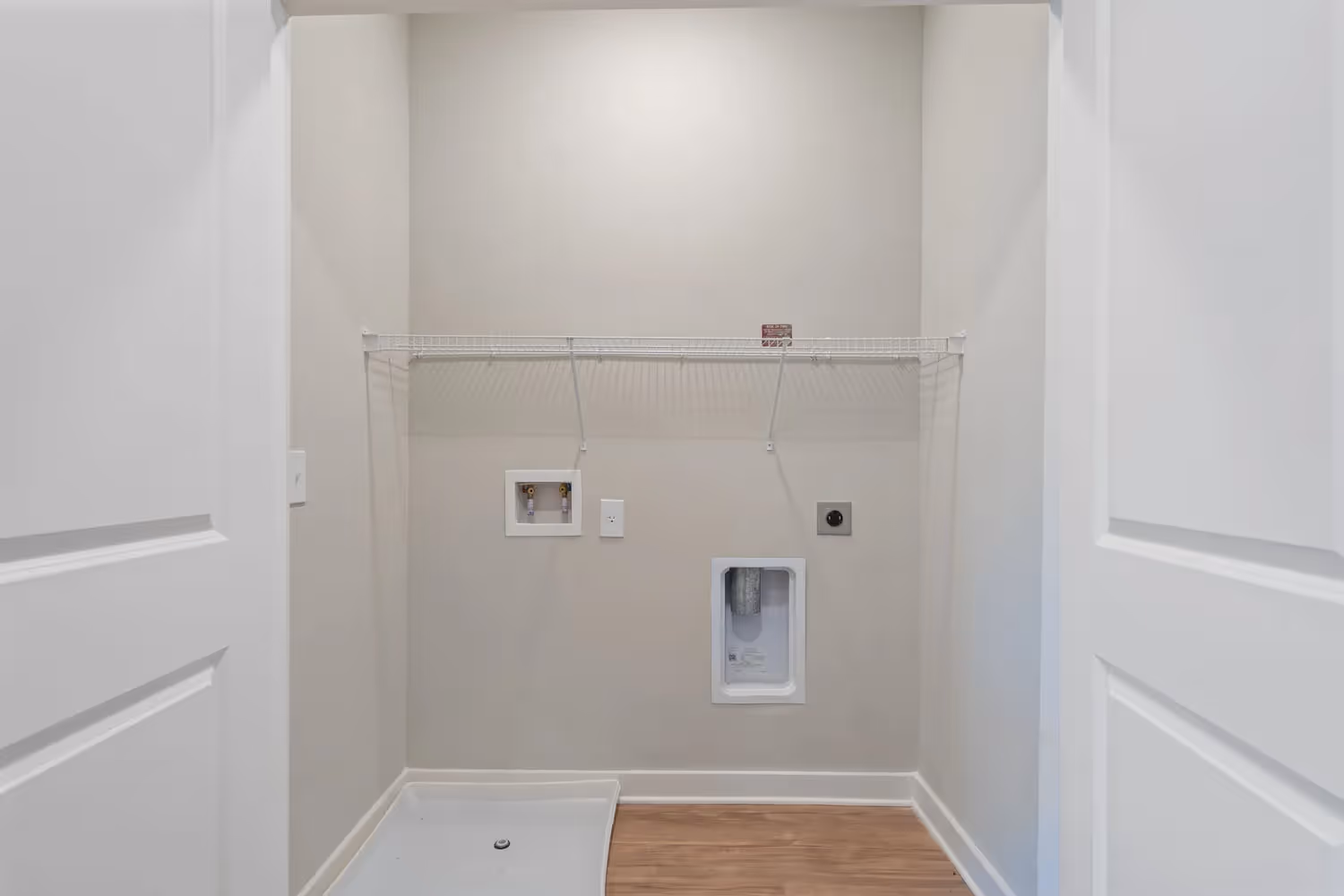 Washer/dryer connection