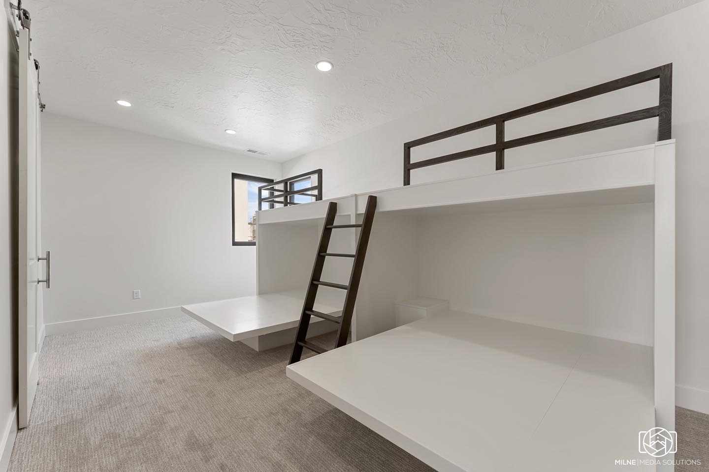 Desert Solace Gallery 21