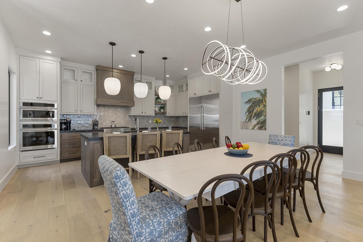 Lula Cove Gallery Highlight 1