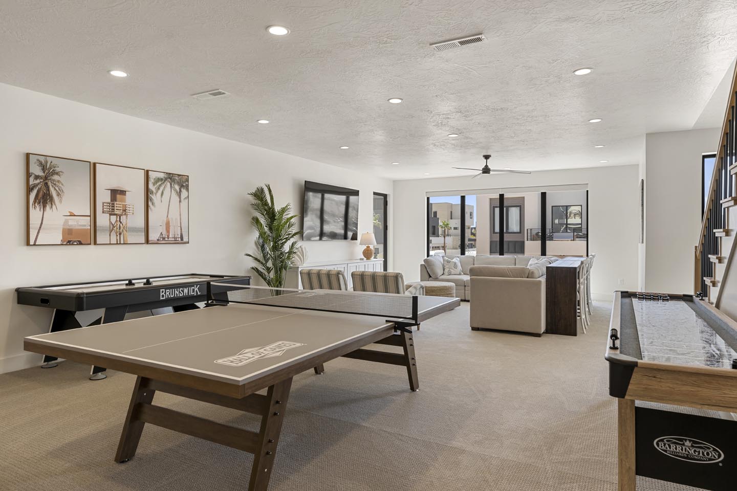 Lula Cove Gallery 11