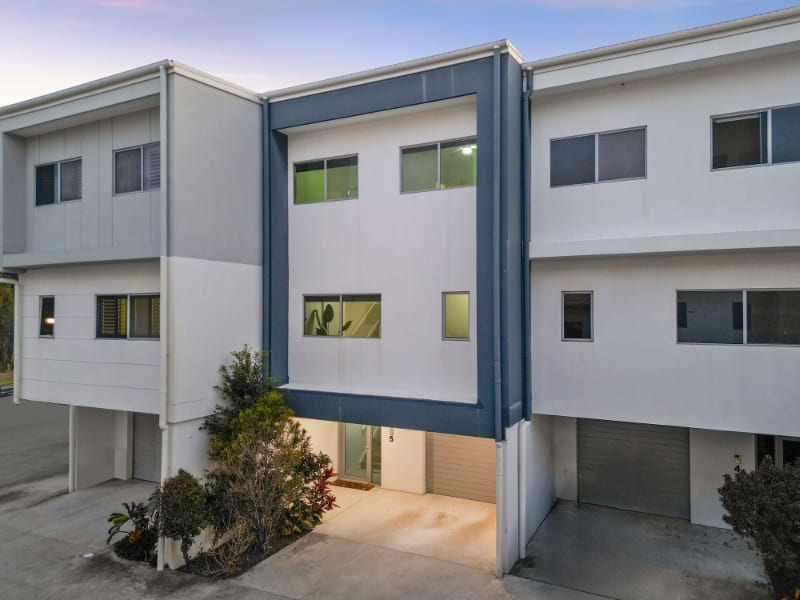 5 / 1 Mervyn Thomas Drive, Hope Island