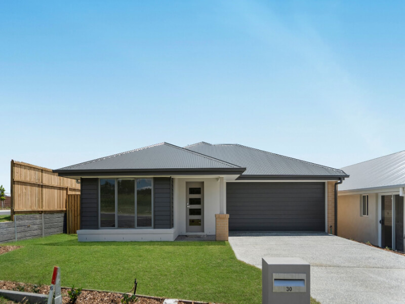 30 Flint Place, White Rock