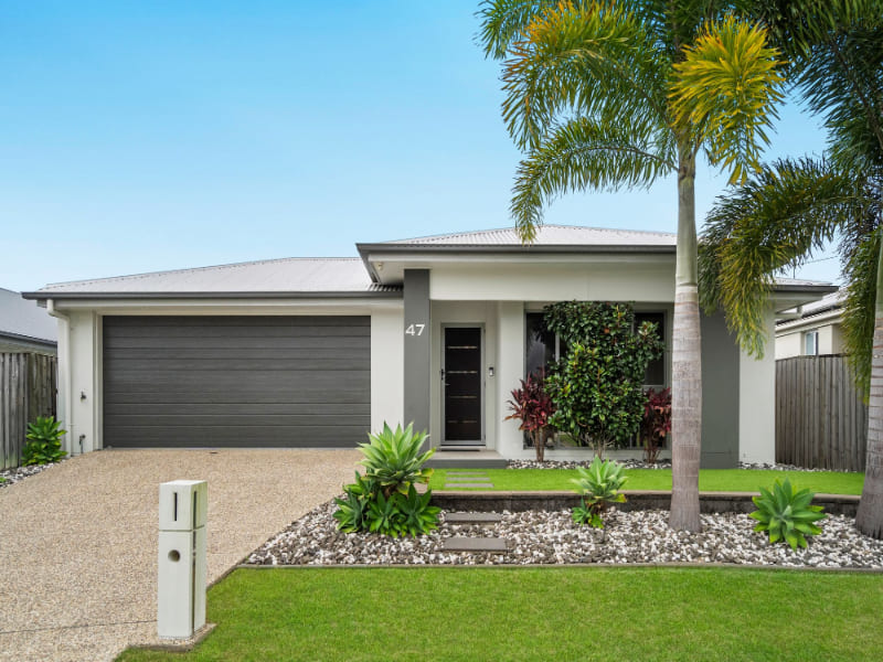47 Azure Way, Pimpama