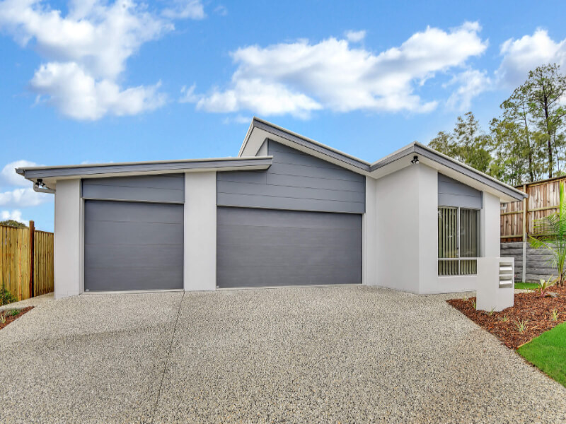 2 / 1 Apollo Street, Coomera